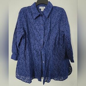 NorthStyle Navy Floral Lace Blouse